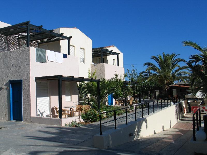 פלטאנס Grecotel Casa Adele מראה חיצוני תמונה